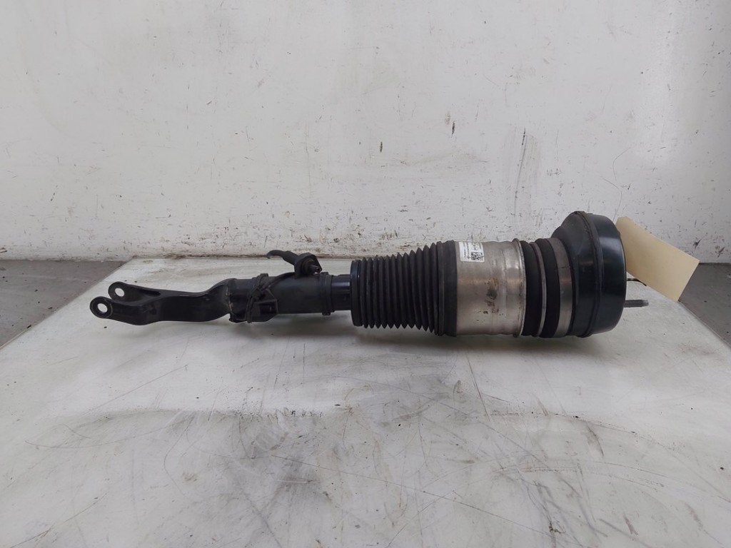 SCHOKBREKER RECHTS VOOR Chevrolet USA Malibu, Gebruikt, Chevrolet, Continental AG, Continental-Plaza 1
30175  Hannover, DE