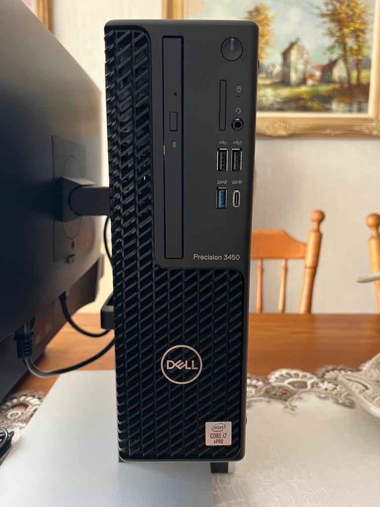 Station PC Dell– Precision 3460 + écran 4K UltraSharp, Computers en Software, Ophalen, Zo goed als nieuw