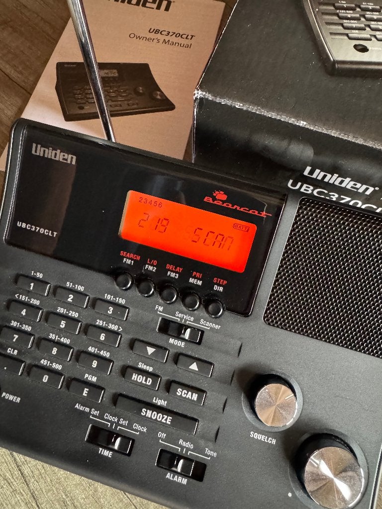 Uniden Bearcat UBC370CLT, Télécoms, Scanners, Enlèvement ou Envoi, Comme neuf, 500 canaux ou plus