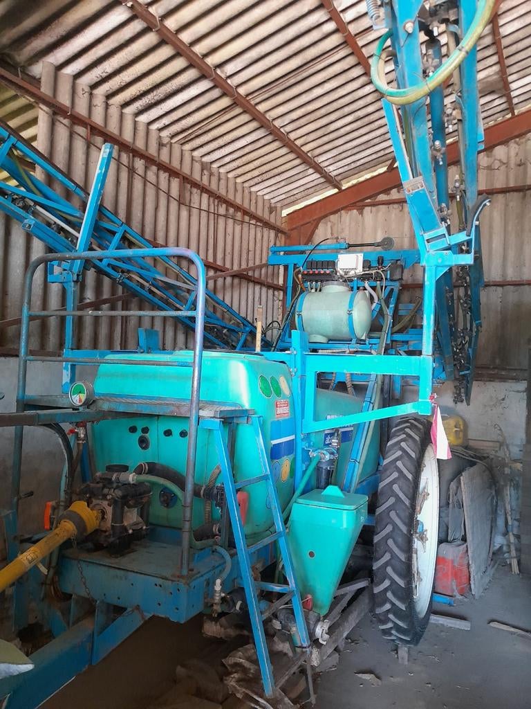 Getrokken sproeier, Ophalen, Akkerbouw, Gewasbescherming en Bemesting