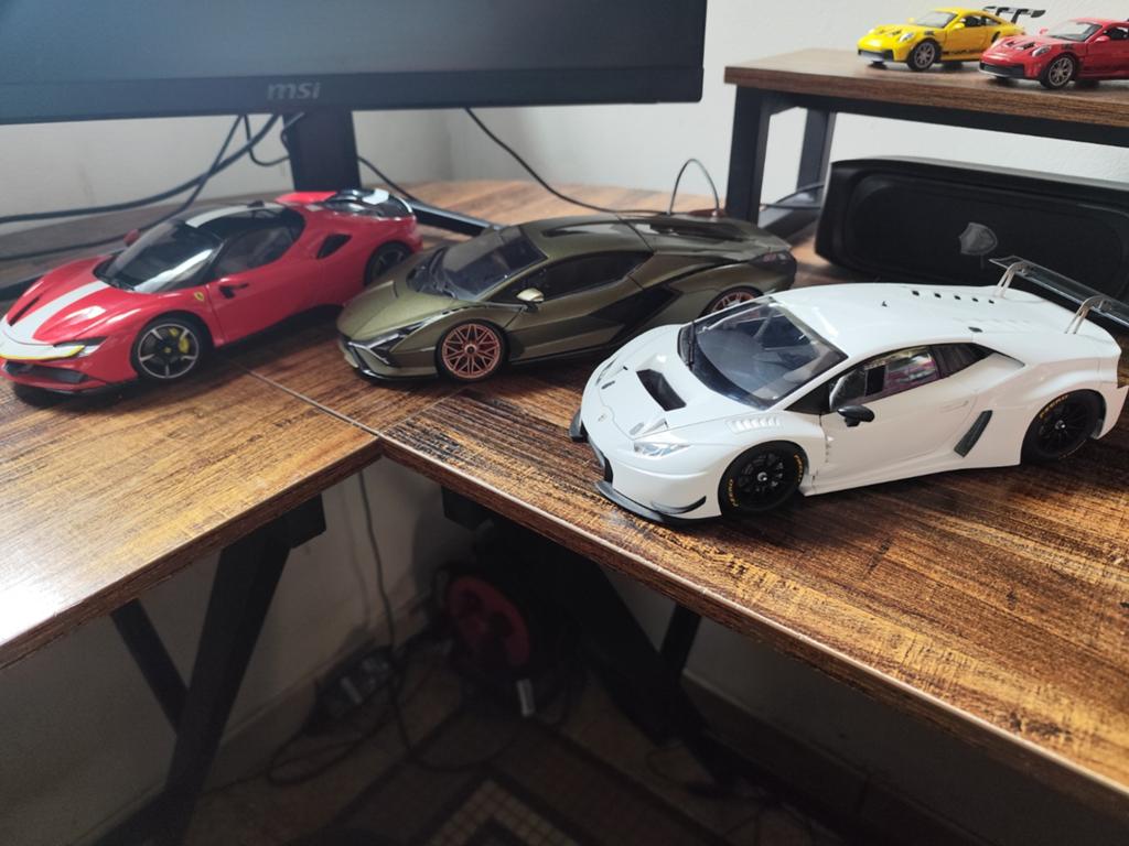 Voiture 1/18, Enlèvement, Voiture, Autoart
