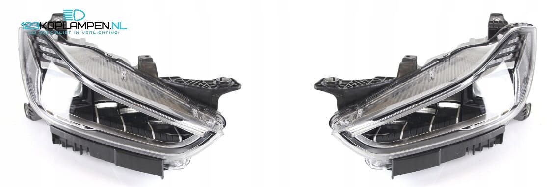 Maserati Ghibli Full Led koplamp links rechts, Maserati, Gebruikt, -, -