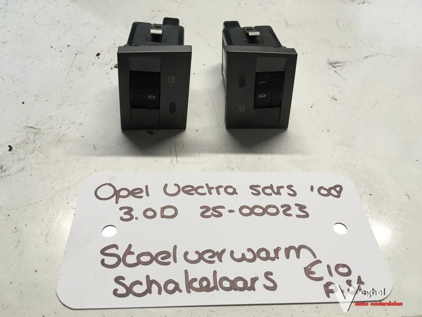 Opel Vectra 3.0 Diesel 5drs 2008 2500023  Stoel verwarmingss, Gebruikt, -, -, Ophalen of Verzenden