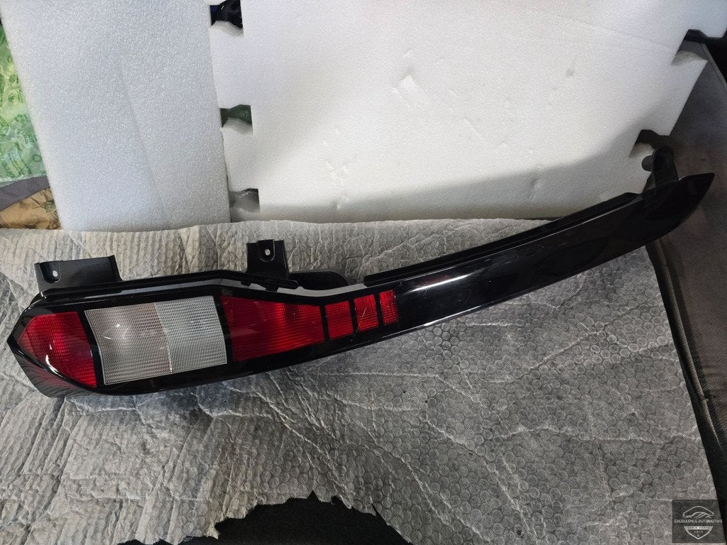 VW Caddy 2K7 2020+ Achterlicht Rechts Origineel! 2K7945096A, Auto-onderdelen, Gebruikt, Volkswagen, Volkswagen AG, Vw@volkswagen.de
