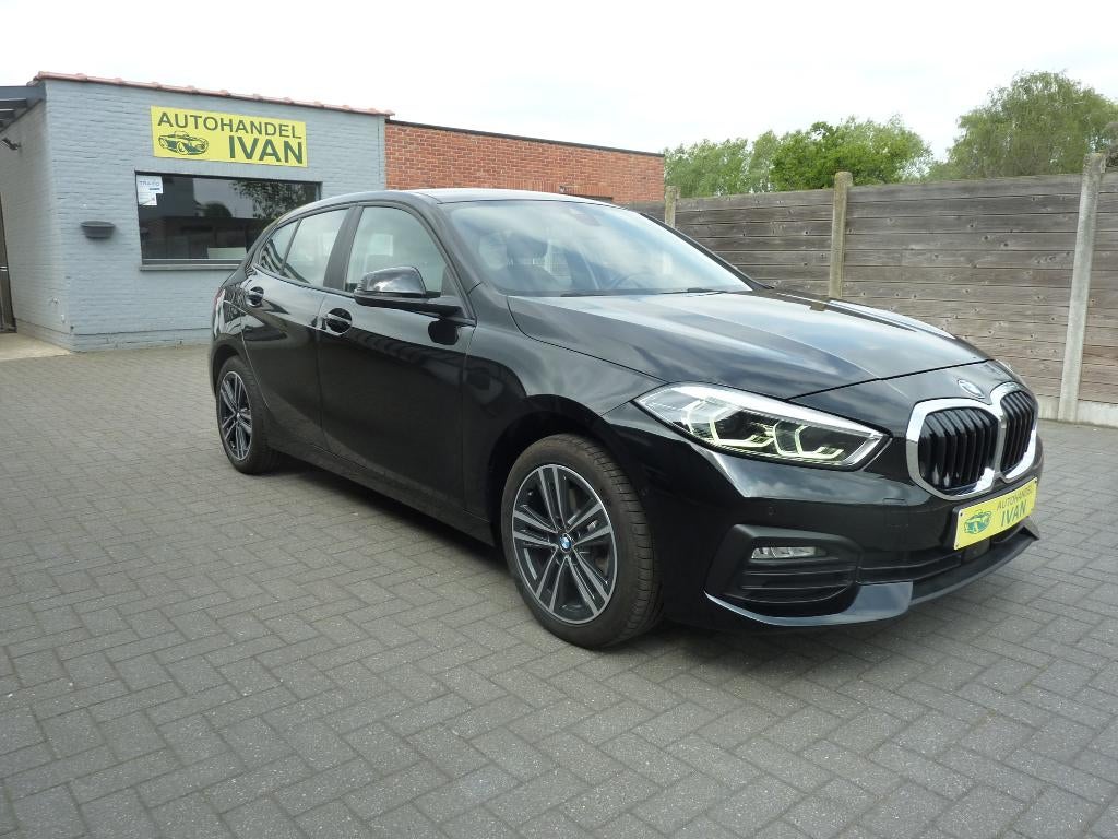 BMW 118i automaat, Auto's, BMW, Bedrijf, Te koop, 1 Reeks, ABS, Achteruitrijcamera, Airbags, Airconditioning, Android Auto, Apple Carplay