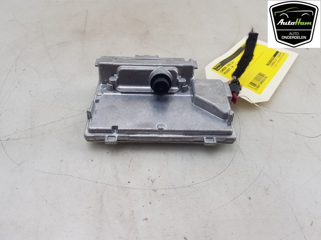 CAMERA AVANT Peugeot 308 SW (F4 / FC / FN / FR) (01-2021/-), Valeo, Utilisé, 100, rue de Courcelles
75017  Paris, FR, Info@valeo.fr