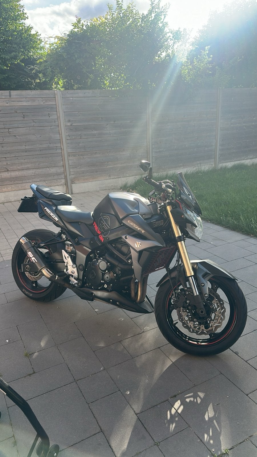 Suzuki GSR 750 Freegun ABS, Motos, Motos | Yamaha, Permis Moto A, Plus de 35 kW, Particulier, 749 cm³