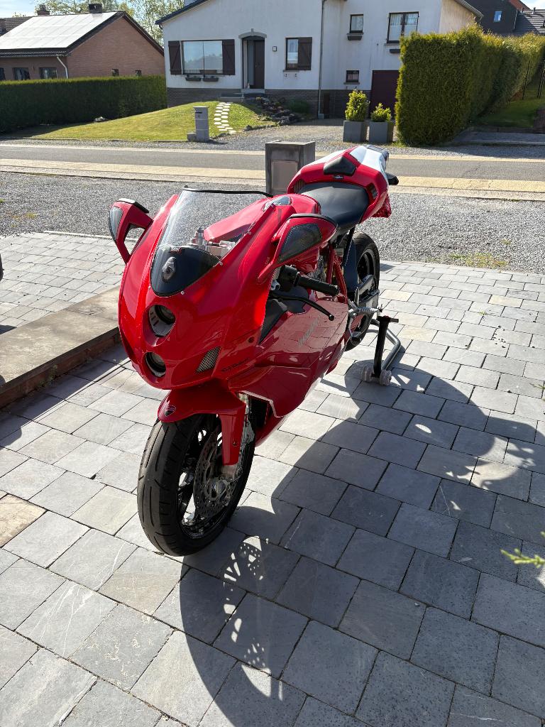 Ducati 749, Motos, Particulier