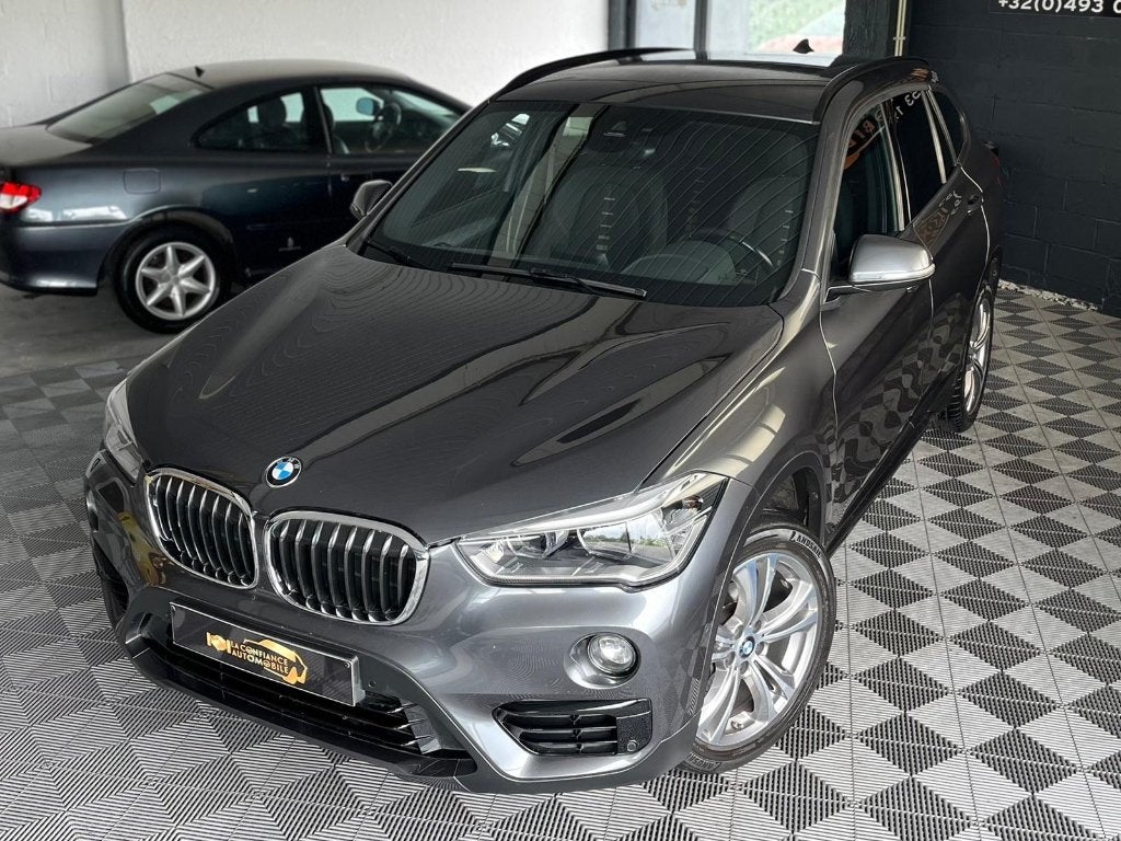 BMW X1 1.5dA Sportline 1e eigenaar 1 jaar garantie, Auto's, BMW, Dealer onderhouden, Stof, https://public.car-pass.be/vhr/f541aabf-d8ab-47bb-8663-7631f7ce7e9d