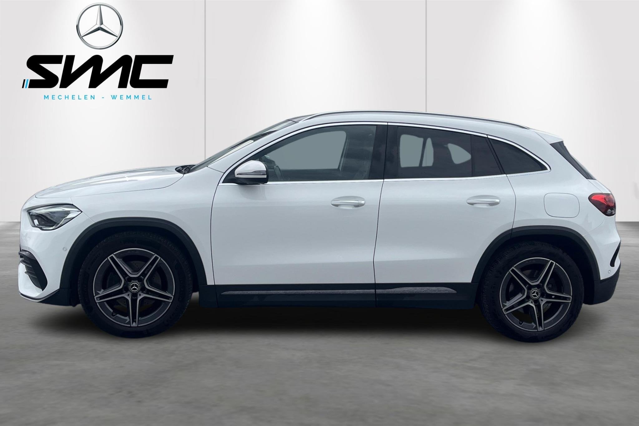 Mercedes-Benz GLA GLA 220 d 4MATIC HUD - Pano - leder, Auto's, Mercedes-Benz, Automaat, Gebruikt, 4 cilinders, 2000 kg