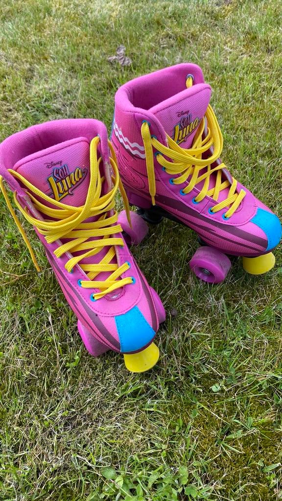 Disco rolschaatsen soy luna, Ophalen of Verzenden, Zo goed als nieuw