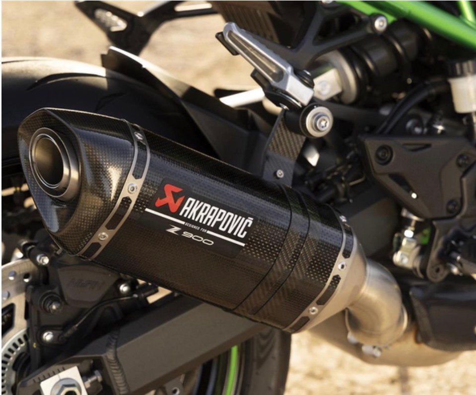 Akrapovic slip-on sport uitlaat, Motoren, Ophalen, Nieuw