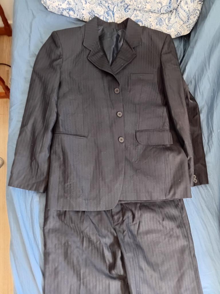 Costume complet noir M, Vêtements | Hommes, Costumes & Vestes, Enlèvement, Noir