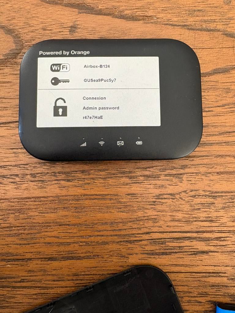 Orange Airbox 2 - 4G hotspot, Computers en Software, Ophalen of Verzenden, Zo goed als nieuw, Router met modem
