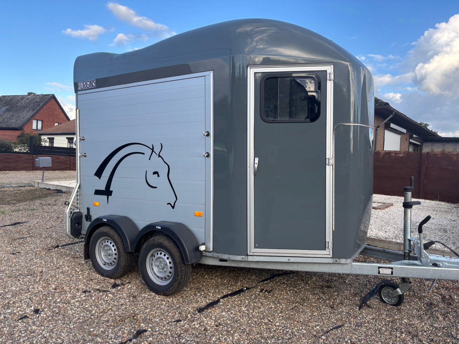 2paardse trailer te huur, Enlèvement, Comme neuf, Aluminium, Remorque 2 chevaux