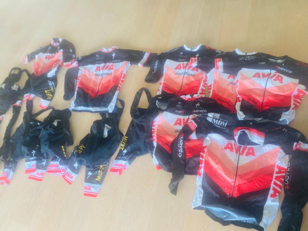 Bioracer wielrennen outfit 12-jarige, Ophalen of Verzenden, Zo goed als nieuw