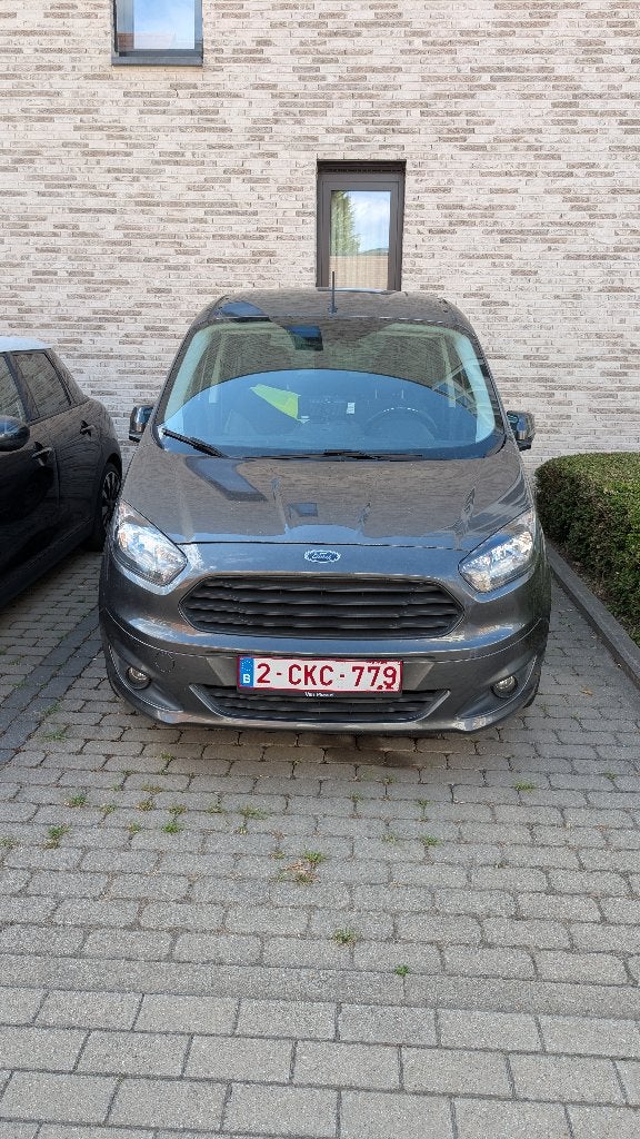 Ford Tourneo Courier 1.0 2018 | Motorschade, Auto's, Ford, Handgeschakeld, Particulier, Tourneo Courier, Te koop