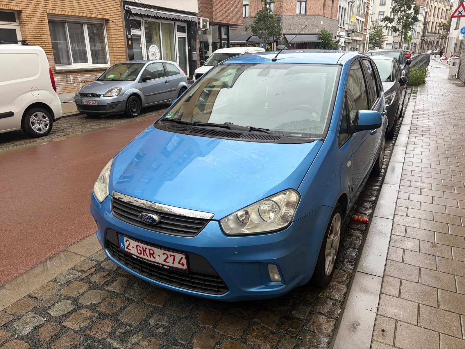 Ford C-Max 1.6 Essence 2010, Autos, Euro 5, Entreprise, Boîte manuelle, Noir