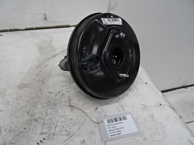 MASTERVAC / SERVOFREIN Renault Clio IV (5R) (472104788R), Renault, Mevr. I. Hauben, Utilisé, Rue de l'Espoir 34 34
4030  GRIVEGNÉE, BE