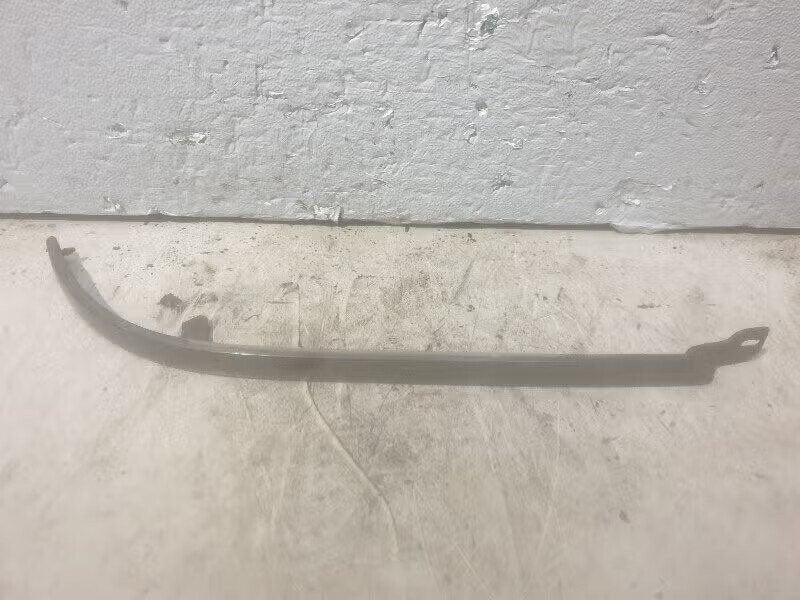 SIERLIJST KOPLAMP RECHTS Audi 80 (B4) (8a0-853-208a), Auto-onderdelen, Gebruikt, Auto-Union-Straße 1, 85057 Ingolstadt, DE, Info@audi.de