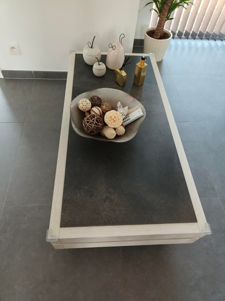 Table de salon en parfait état bois et plan de table pierre, Teck, 100 à 150 cm, Moins de 50 cm, Comme neuf