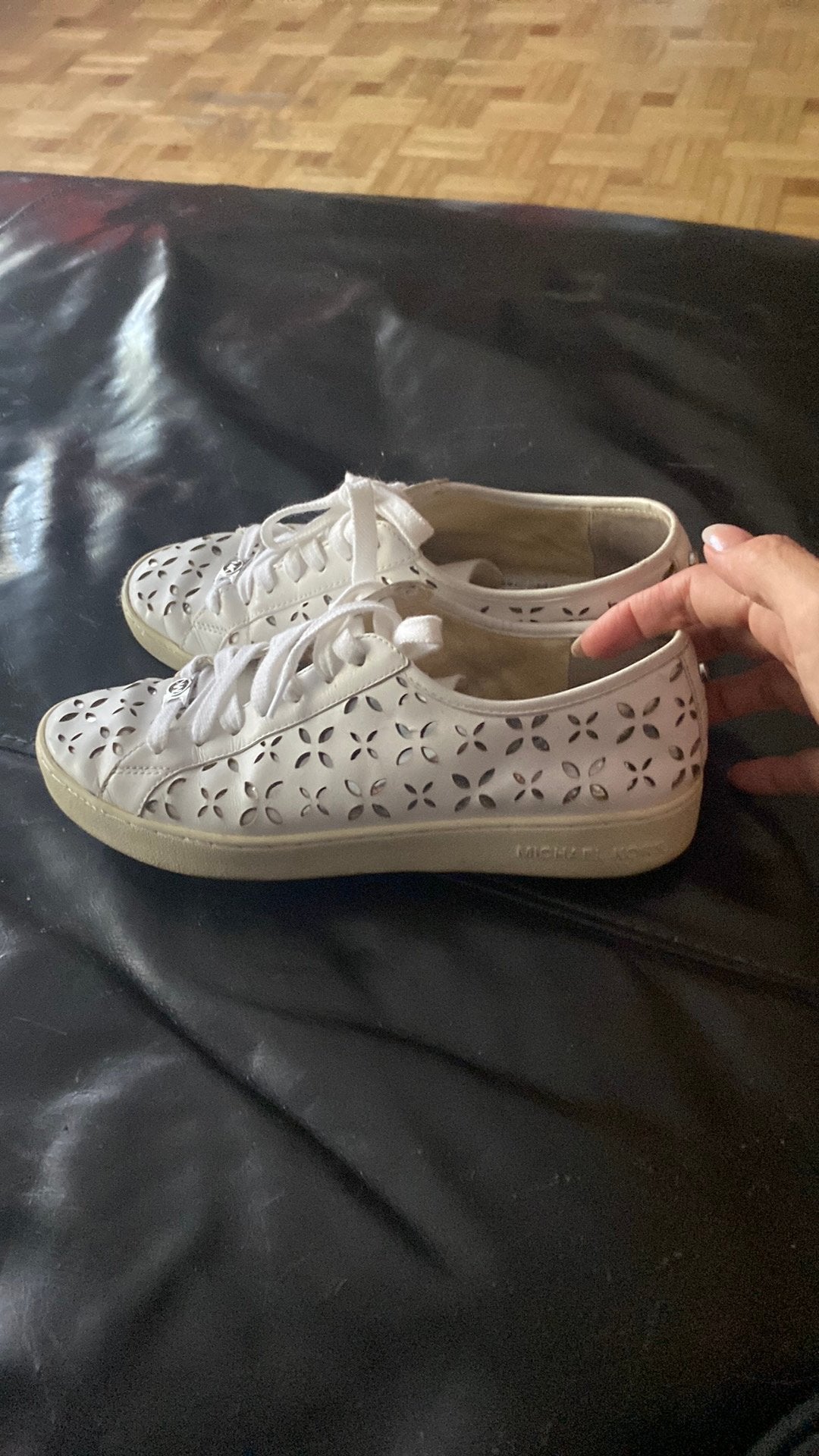 Basket Michael Kors en cuir blanc P.40, Sneakers et Baskets, Enlèvement, Porté, Blanc