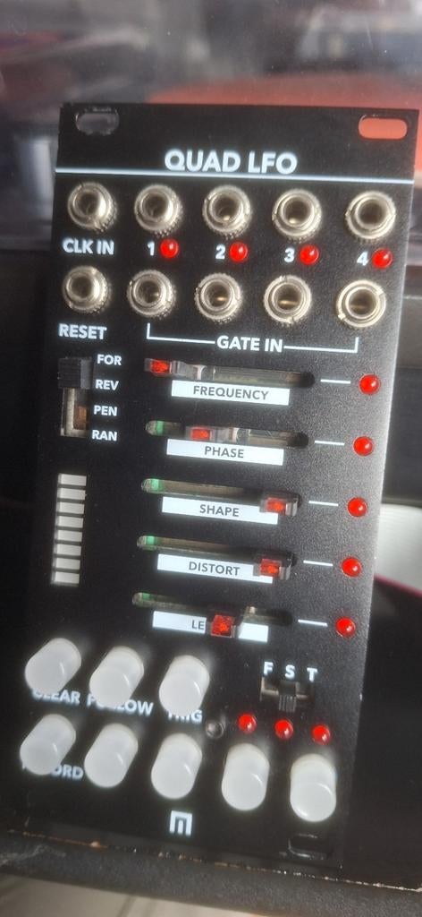 Eurorack Malekko Quad LFO (Black), Musique & Instruments, Modules de son, Enlèvement ou Envoi, Comme neuf, Autres marques