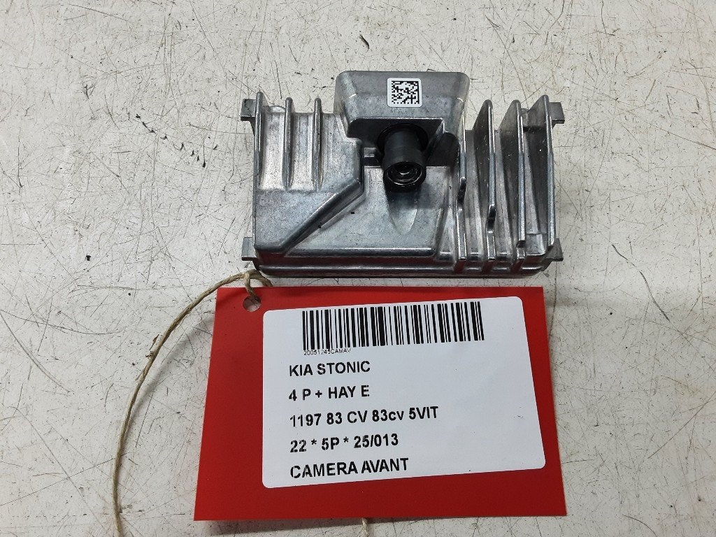 CAMERA VOOR Kia Stonic (YB) (01-2017/-) (99211-H8020), Mevr. I. Hauben, Rue de l'Espoir 34 34
4030  GRIVEGNÉE, BE, Info@Collignon.be