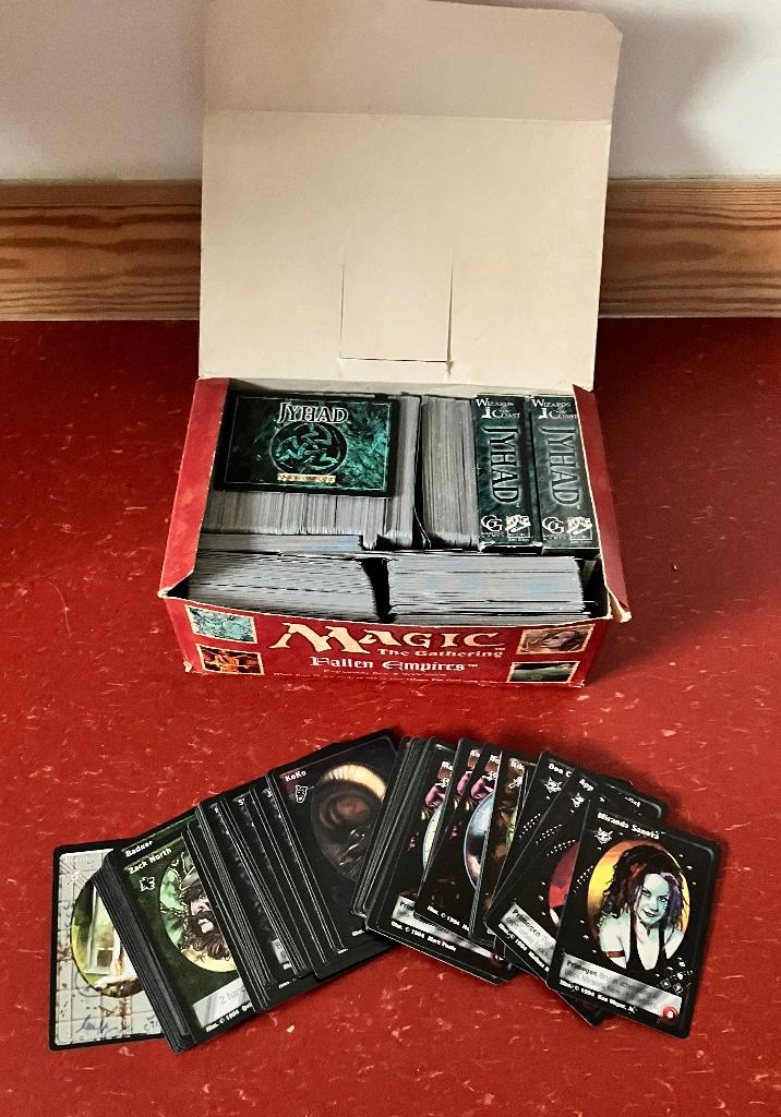 Magic - Jyhad - doos vol kaarten, Ophalen, Zo goed als nieuw