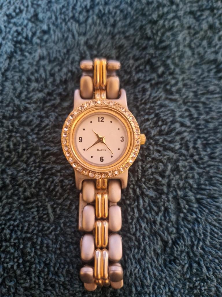Montre Yves rocher, Enlèvement ou Envoi, Utilisé, Montre-bracelet, Autres marques