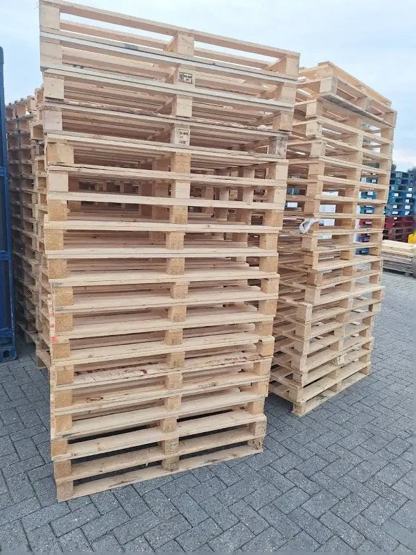 Gevraagd wegwerp pallets oud hout., Ophalen, Zo goed als nieuw