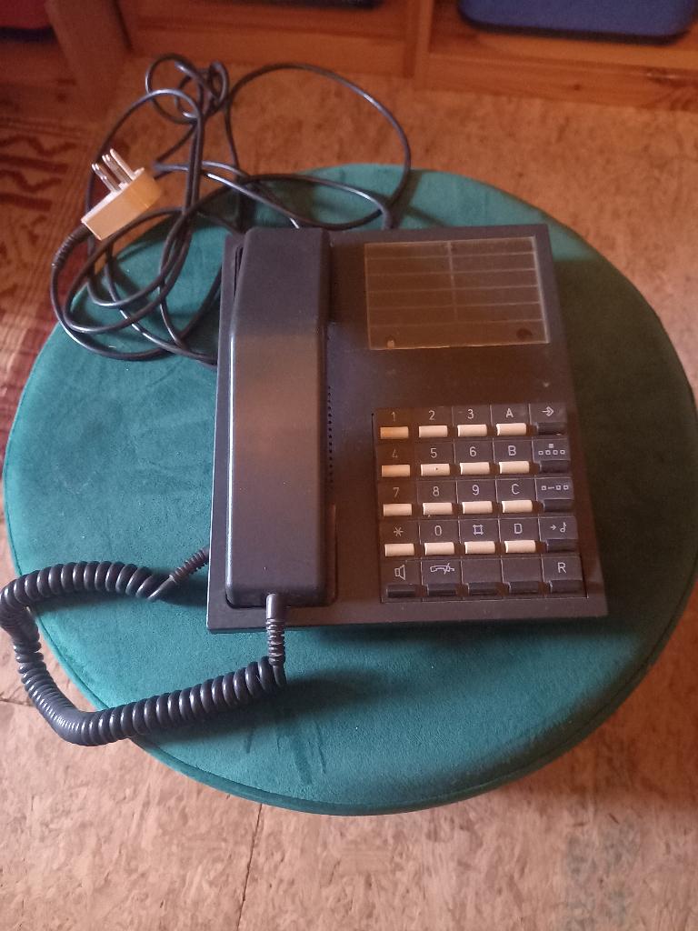 Oude telefoon, Ophalen, Gebruikt
