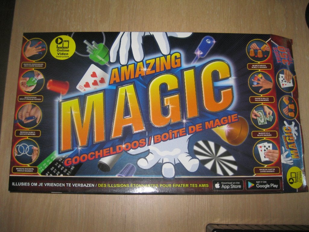 Goocheldoos Amazing Magic - 350 Goocheltrucs, Ophalen of Verzenden, Zo goed als nieuw, Ontdekken