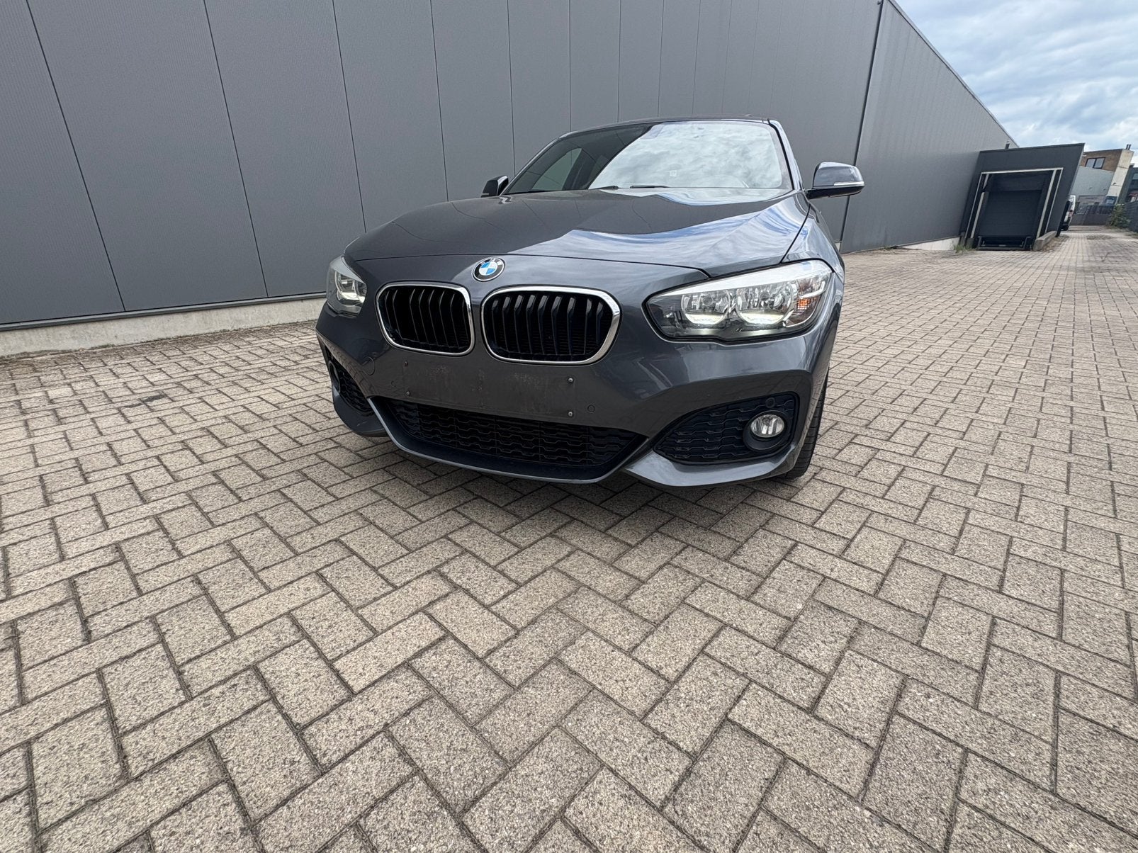 Pack  automatique Bmw 118Dà partir de 16 6 milliards d'euros, Autos, Cuir, Achat, Noir, 5 portes
