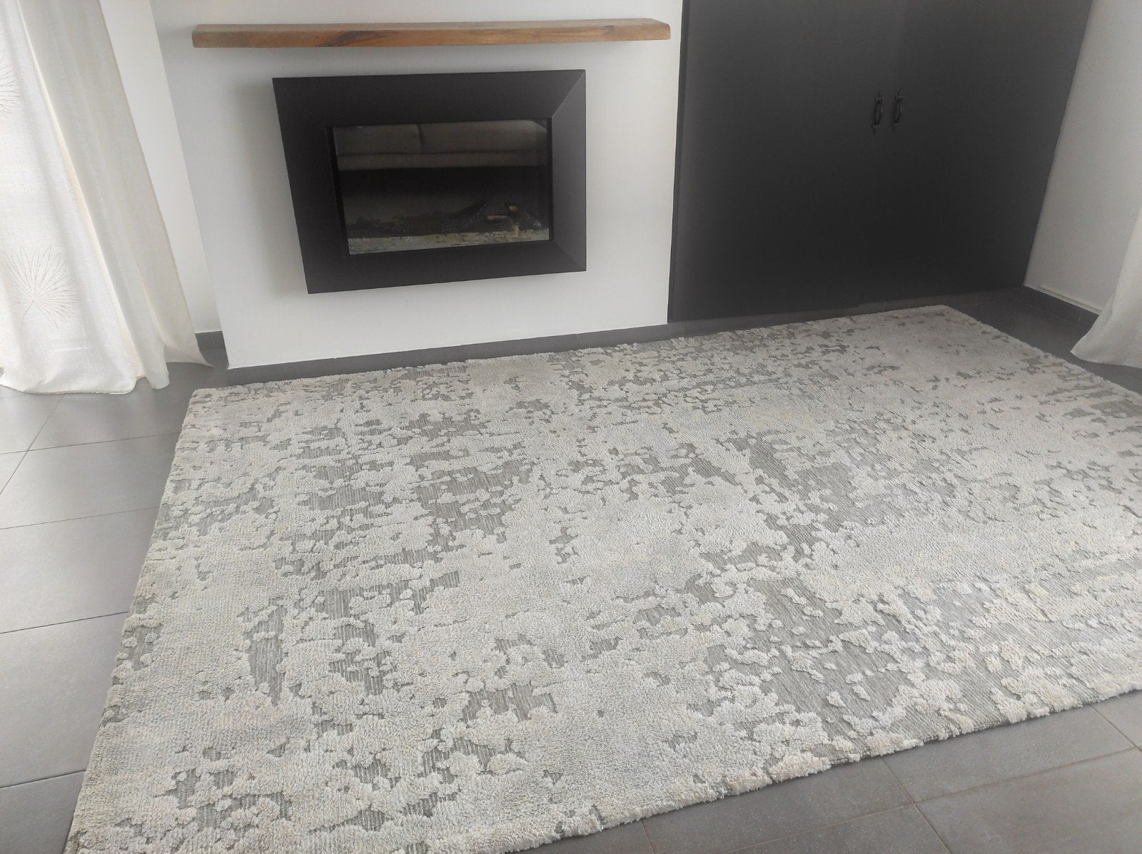 Juntoo Design Vloerkleed "Talab" (200x300 cm), Huis en Inrichting, Ophalen, 150 tot 200 cm, 200 cm of meer, Zo goed als nieuw