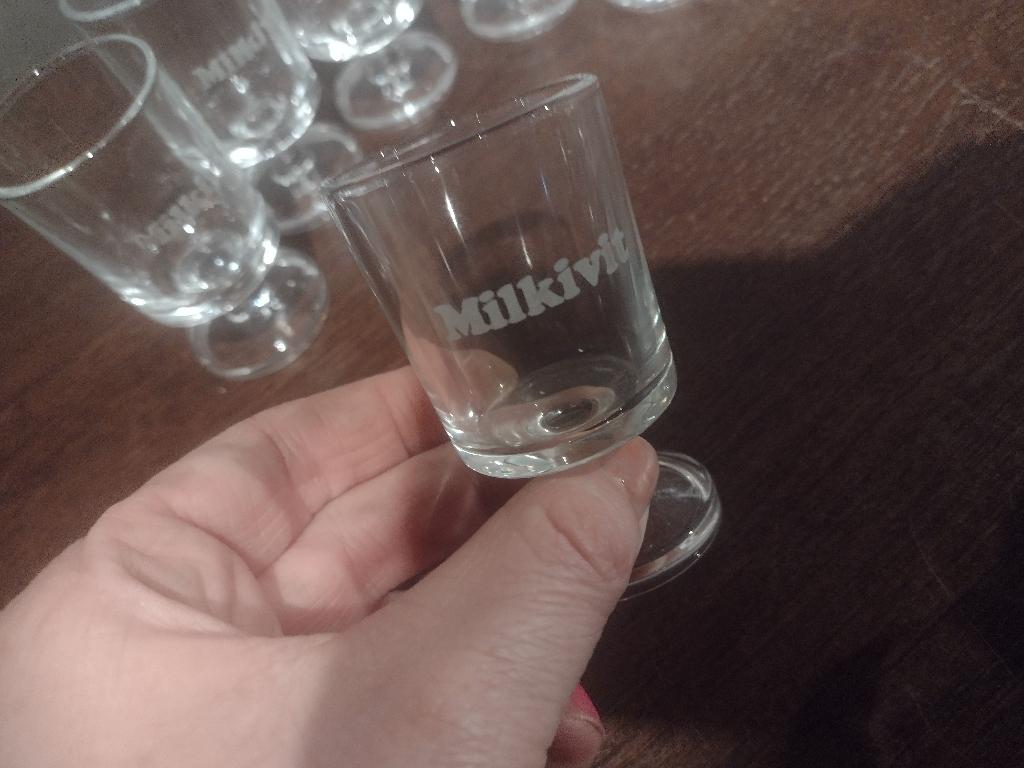 Jenever glazen milkivit, Verzamelen, Ophalen, Gebruikt, Borrel- of Shotglas