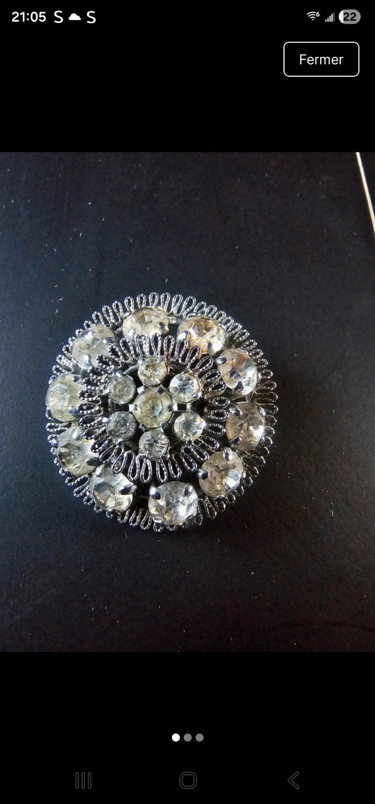 Broche vintage ronde à strass – Bijou fantaisie rétro, Bijoux, Sacs & Beauté, Broches, Envoi, Argent, Argent