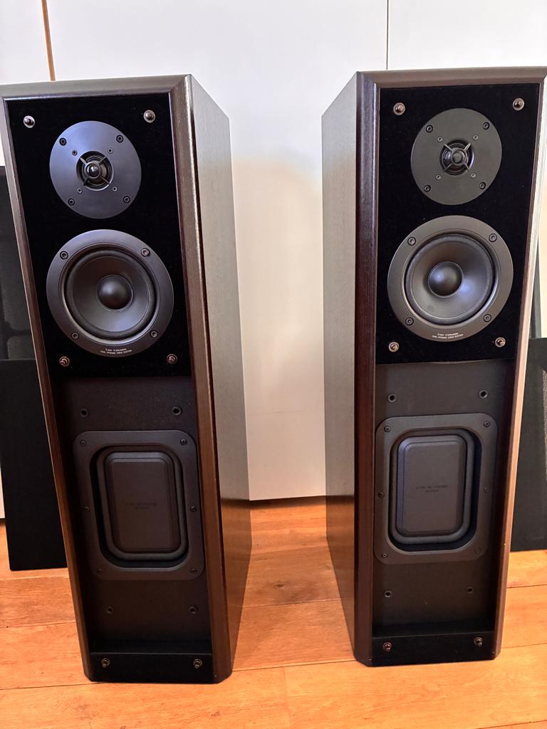 Technics SB-M500 –  3-weg systeem met DDD-technologie, Zo goed als nieuw, 120 watt of meer, Front, Rear of Stereo speakers, Ophalen