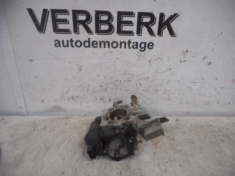 GASKLEPHUIS Opel Corsa B (73 / 78 / 79) (01-1993/09-2000), Auto-onderdelen, Bahnhofsplatz 65423 Rüsselsheim am Main, DE, Gebruikt