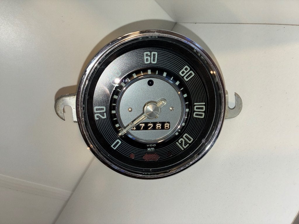 Volkswagen VW kever kilometerteller vroeg model / ovaal, Auto-onderdelen, Ophalen of Verzenden, Volkswagen