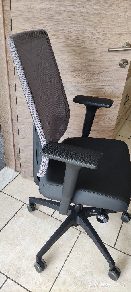 Fauteuil de bureau Dauphin en parfait état, Maison & Meubles, Comme neuf, Enlèvement, Chaise de bureau, Ergonomique