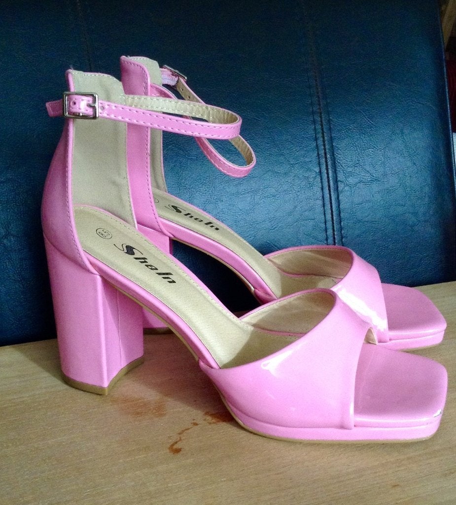 Schoenen met 39,5 hakken, Kleding | Dames, Schoenen, Ophalen of Verzenden, Zo goed als nieuw, Roze, Schoenen met hoge hakken