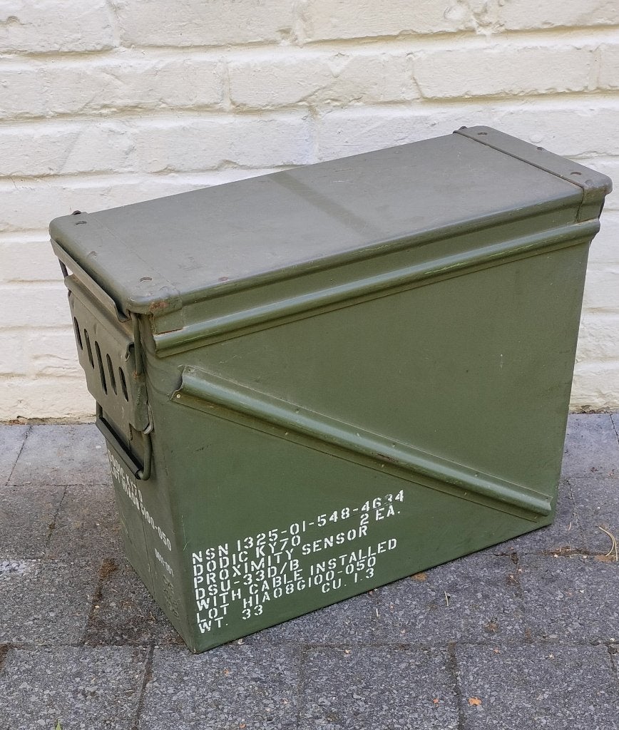 Munitiekist. Originele metalen munitiekist. 47x19x37. Intact, Verzamelen, Ophalen of Verzenden, Landmacht, Kist of Geocache