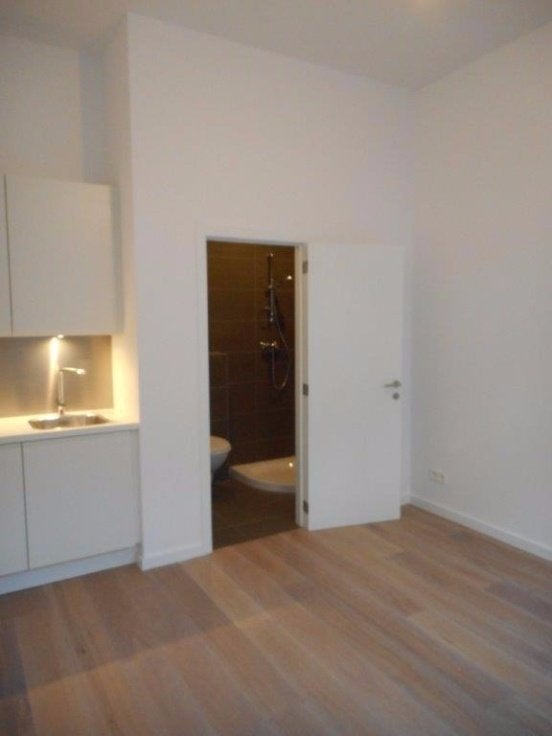 Bureau privatif à louer, 20 à 35 m², Bruxelles