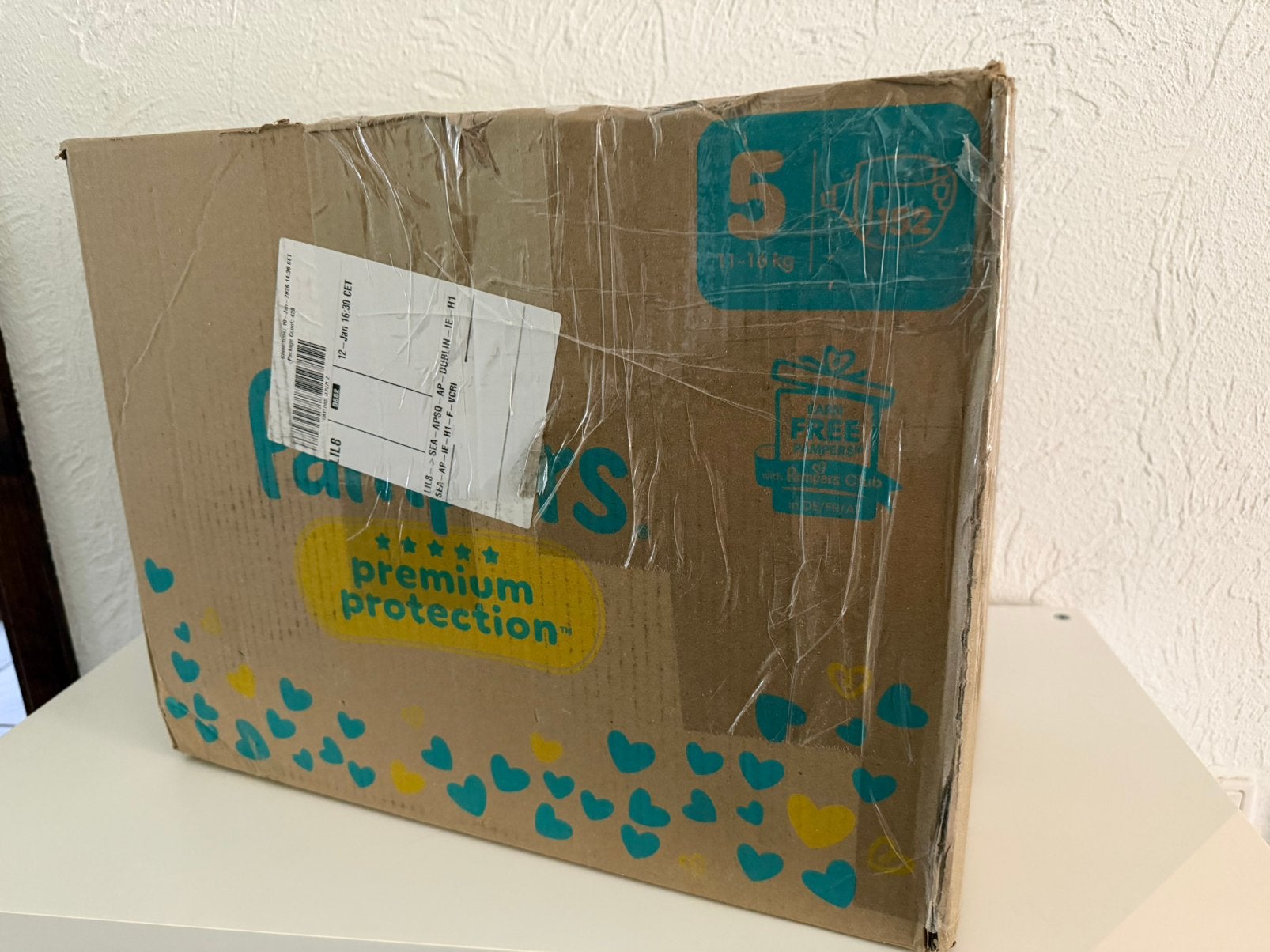 Pampers Premium Protect Maat 5 maandbox, Enfants & Bébés, Bains & Soins, Enlèvement, Neuf