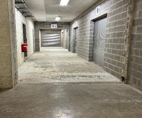 BOX stockage à louer, Immo, Garages & Places de parking, Province de Hainaut