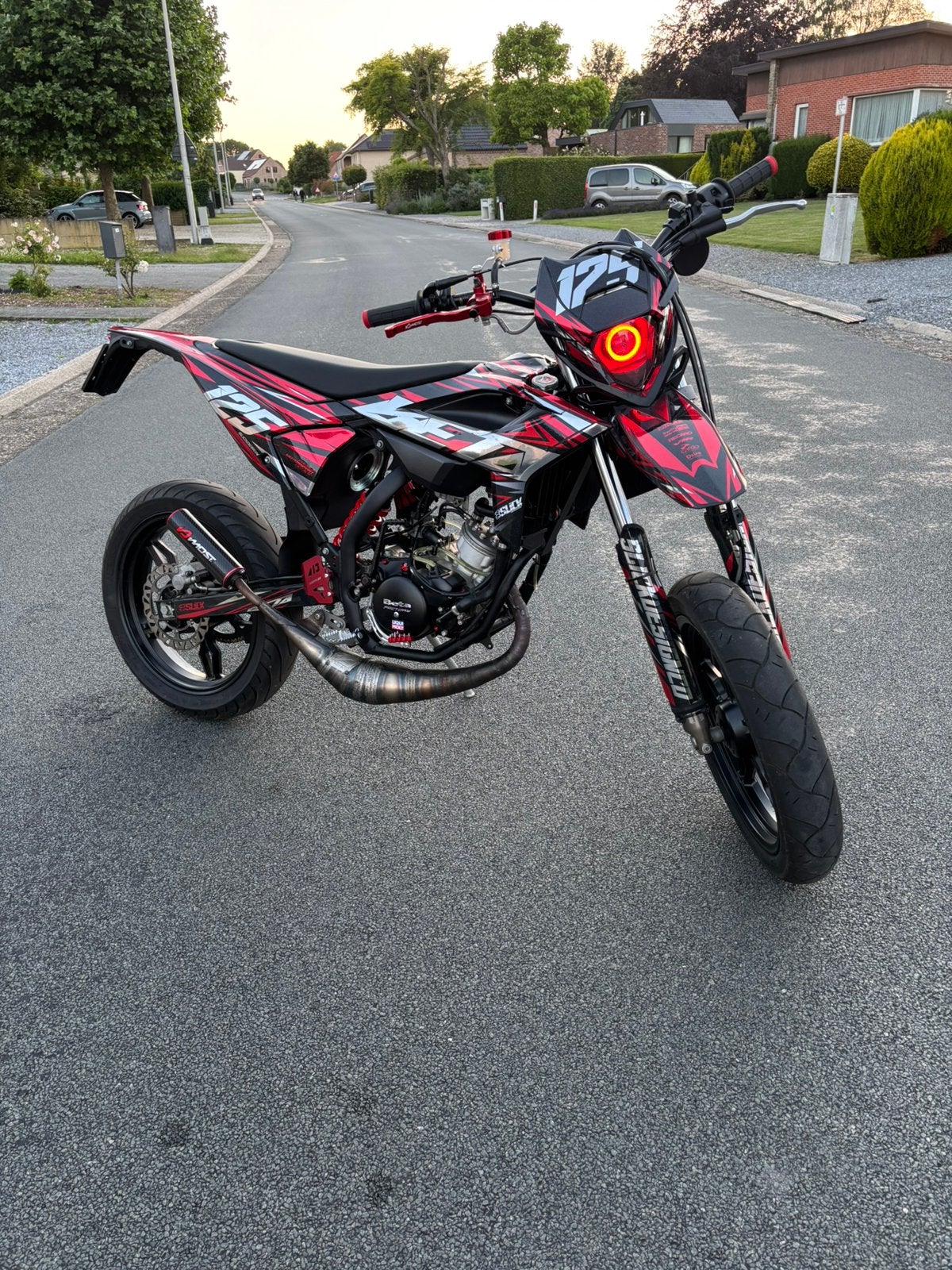 Beta rr 50, Fietsen en Brommers, Ophalen, 6 versnellingen, 50 cc, Klasse B (45 km/u)