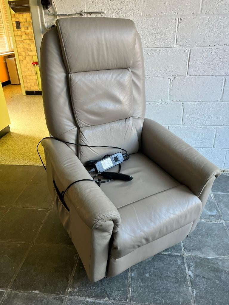 Elektrische relax zetel, Huis en Inrichting, Ophalen, Zo goed als nieuw