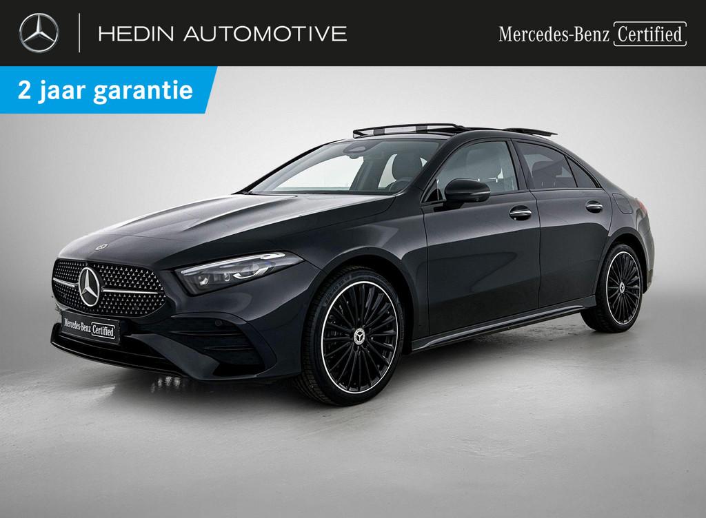 Mercedes-Benz A-klasse 250 e Berline AMG Line | Panoramisch, 4 portes, 16 kWh, 120 kW, Automatique