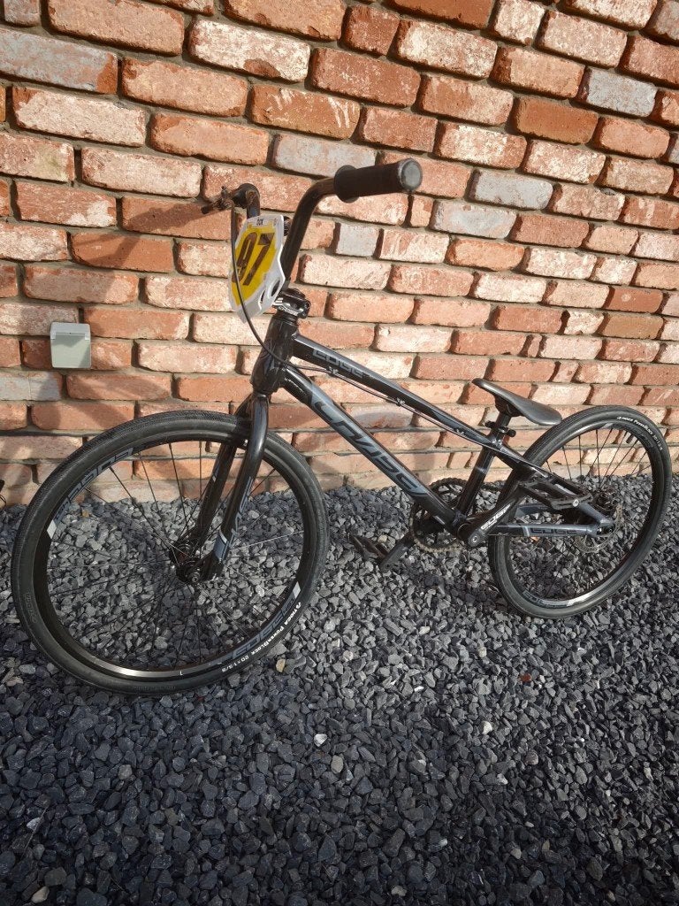 BMX, Fietsen en Brommers, Fietsen | Crossfietsen en BMX, Ophalen, Zo goed als nieuw
